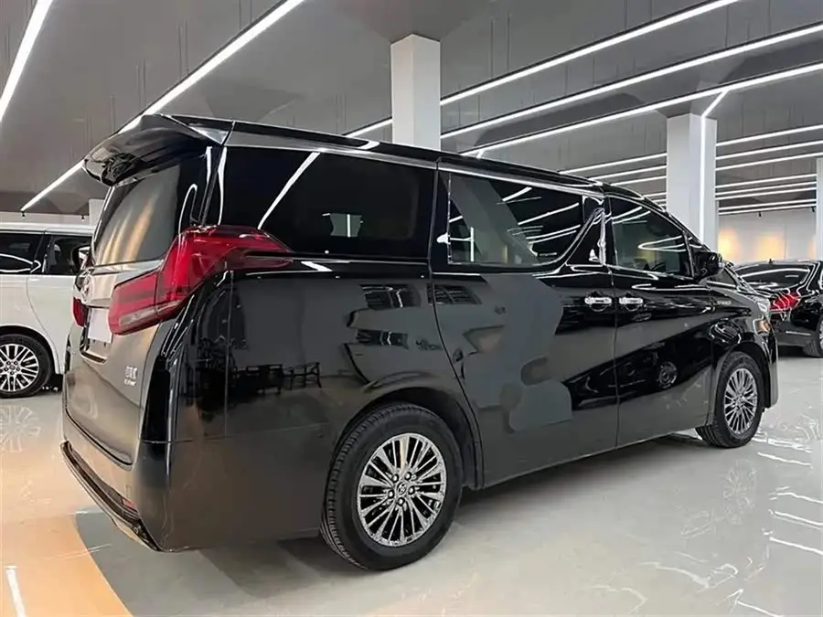 ألغراف 2021 هايبرد 2.5 لتر الفخامة