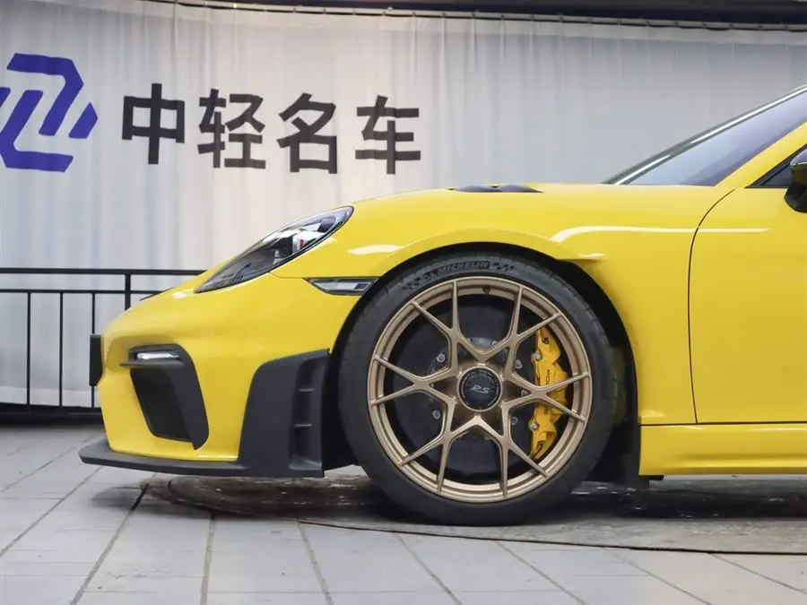 Porsche 718 2022 Cayman GT4 RS 4.0L
