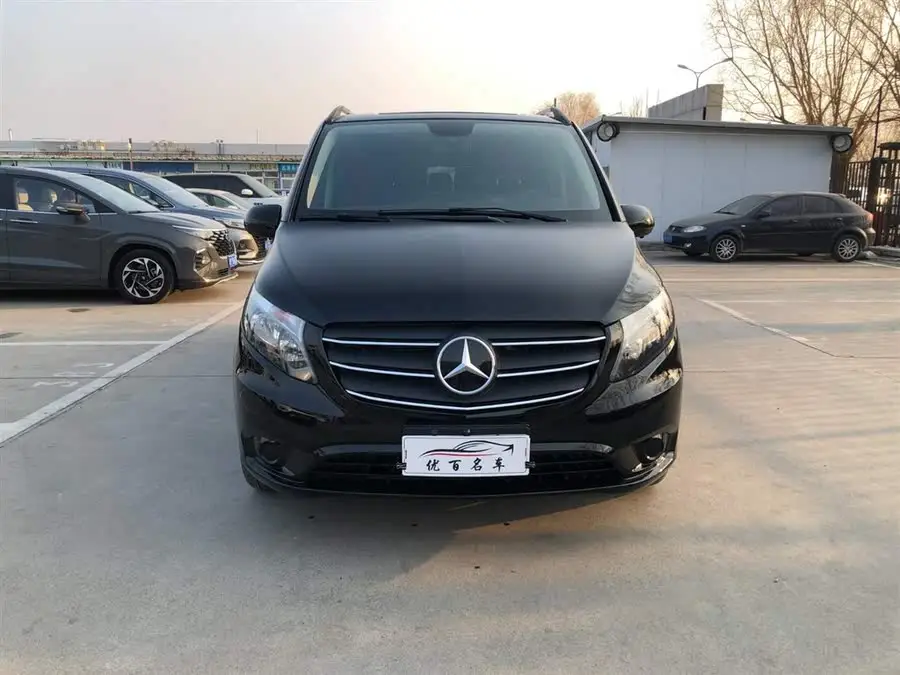 Vito 2023 Model 2.0T Business Edition 7-Seater