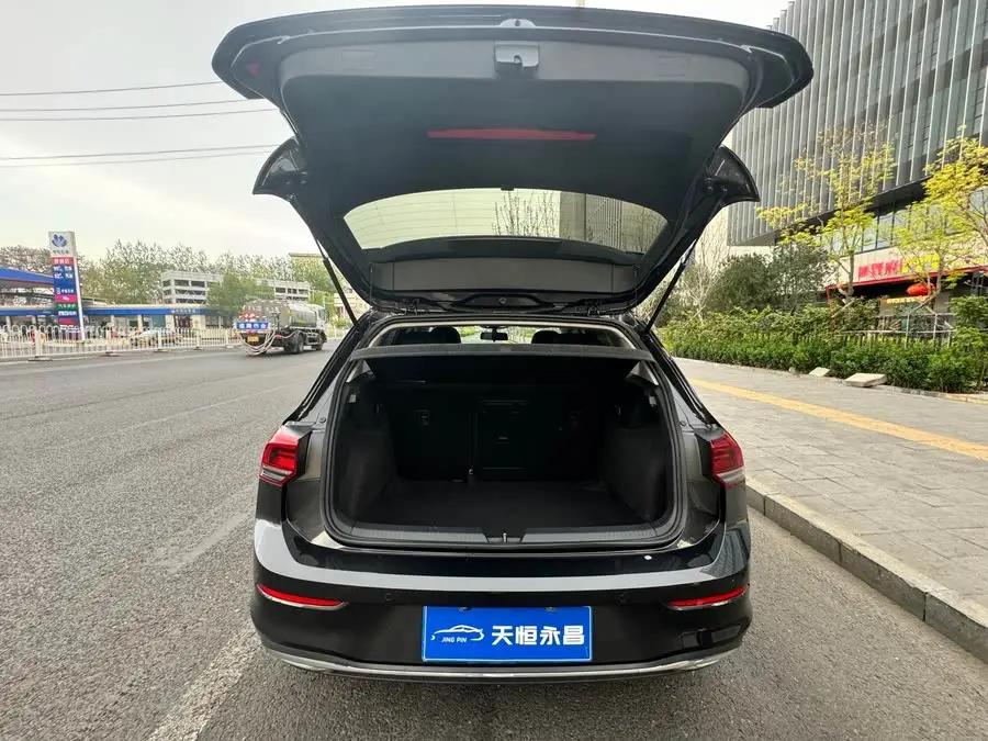 Golf 2023 280TSI DSG Pro 20th Anniversary Edition