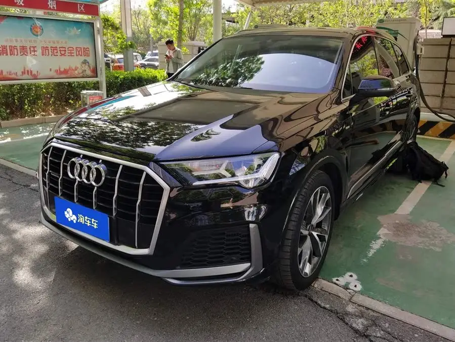 Audi Q7 2022 55 TFSI quattro S line Sport