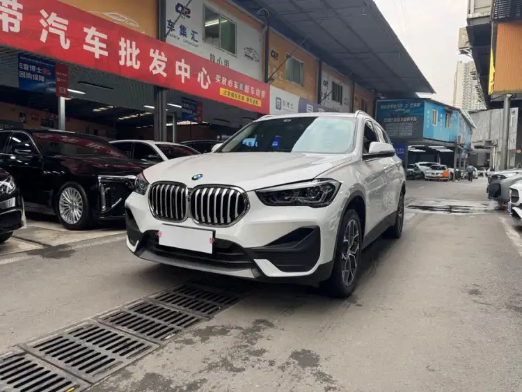 BMW X1 2022 sDrive25Li Leading Edition