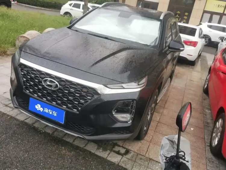 2020 Hyundai Santa Fe 380 TGDi Automatic Two-Wheel Drive GLS Luxury Edition