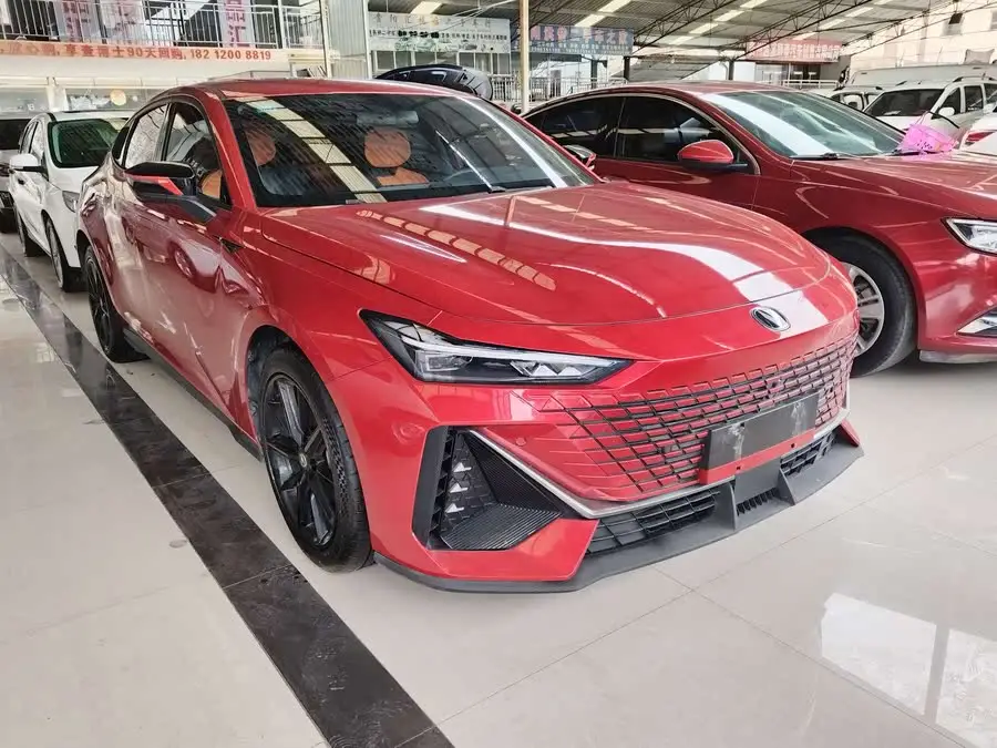 Changan UNI-V 2022 1.5T Premium