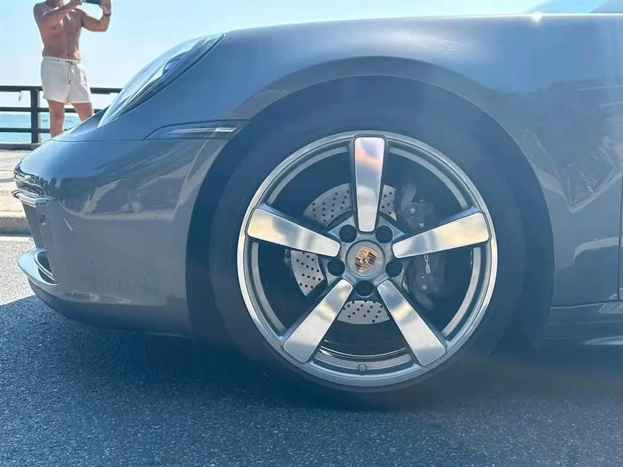 Porsche 911 2022 Carrera Cabriolet 3.0T