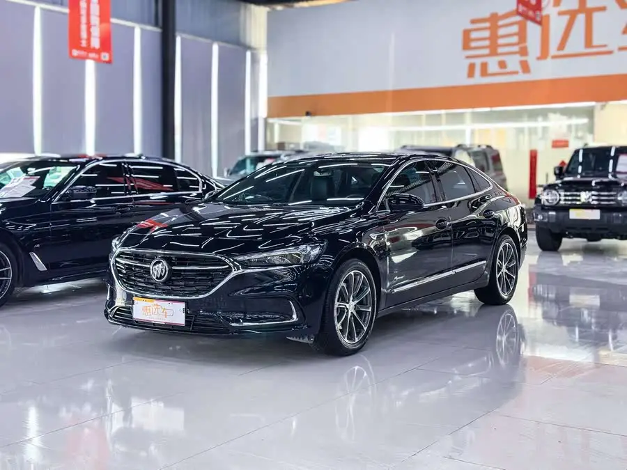 بيوك لاكروس 2022 652T الفاخرة