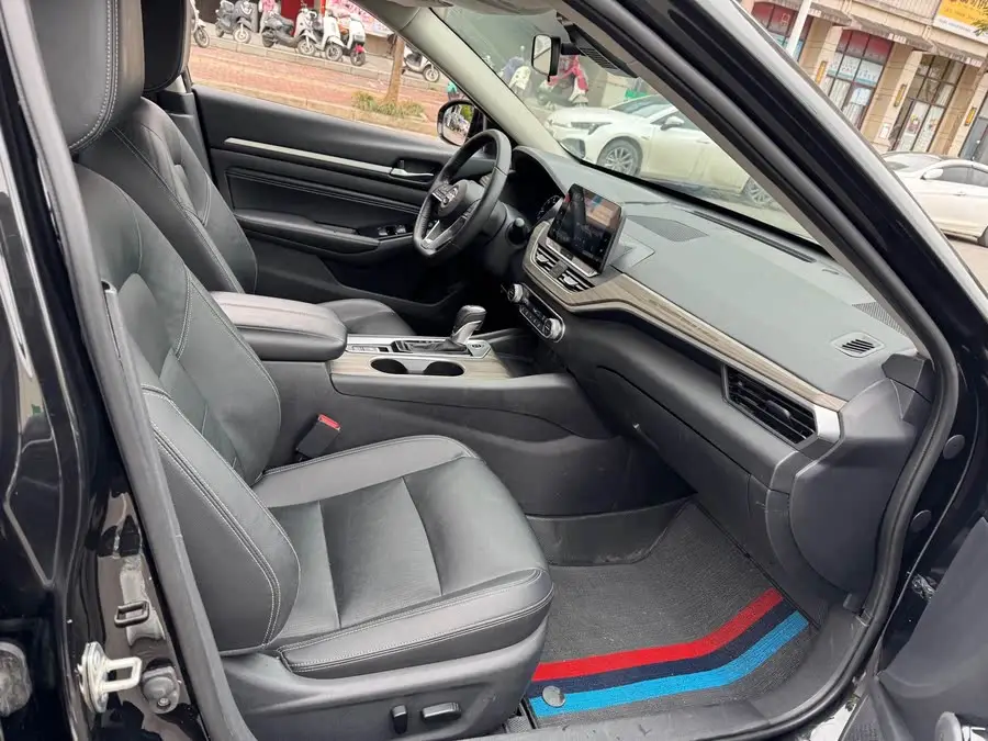 تينّا 2021 2.0L XL إصدار الراحة