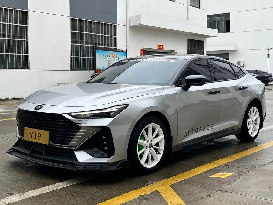 Changan UNI-V 2023 1.5T Premium