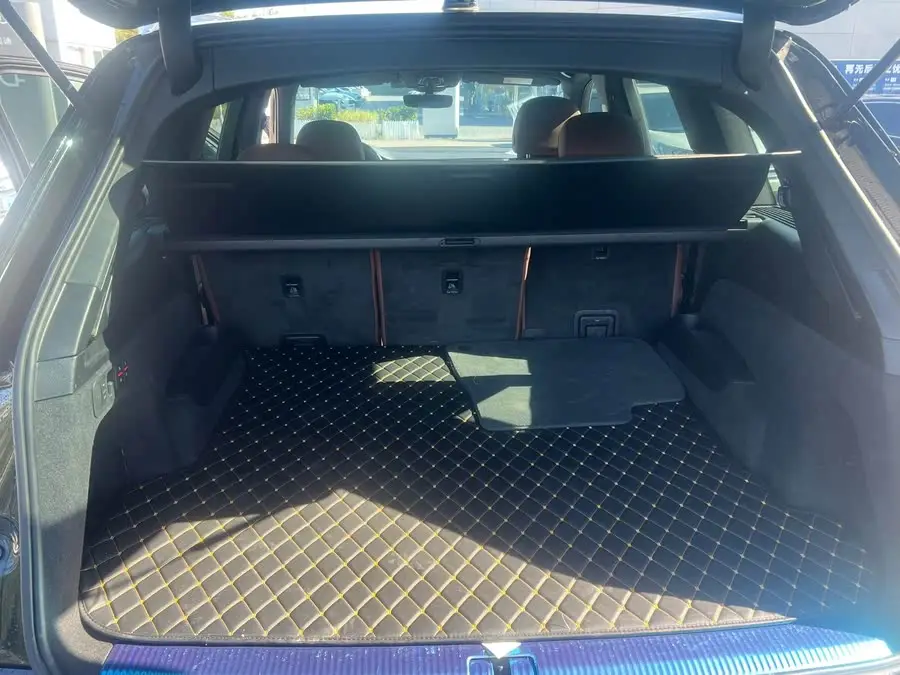 Audi Q7 2023 55 TFSI quattro S line Sport