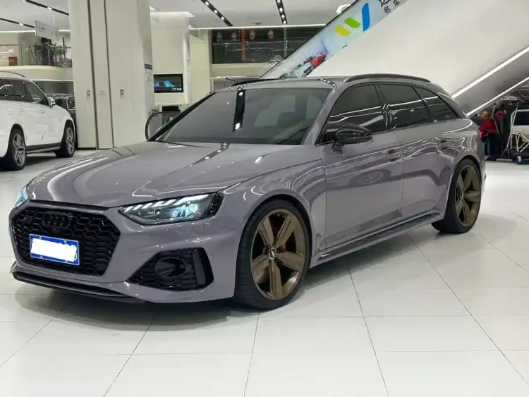 Audi RS 4 2023 RS4 Avant Black Edition