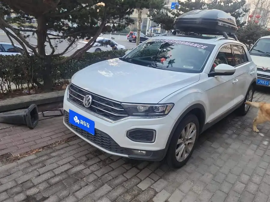 T-ROC 2020 طراز 230 TSI DSG دفع ثنائي مستوى الدخول