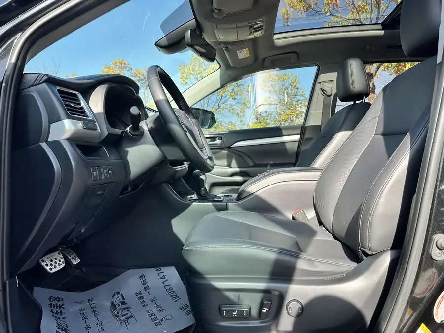 هايلاندر 2018 2.0T الفاخرة الدفع الرباعي 7 مقاعد مواصفات وطنية VI