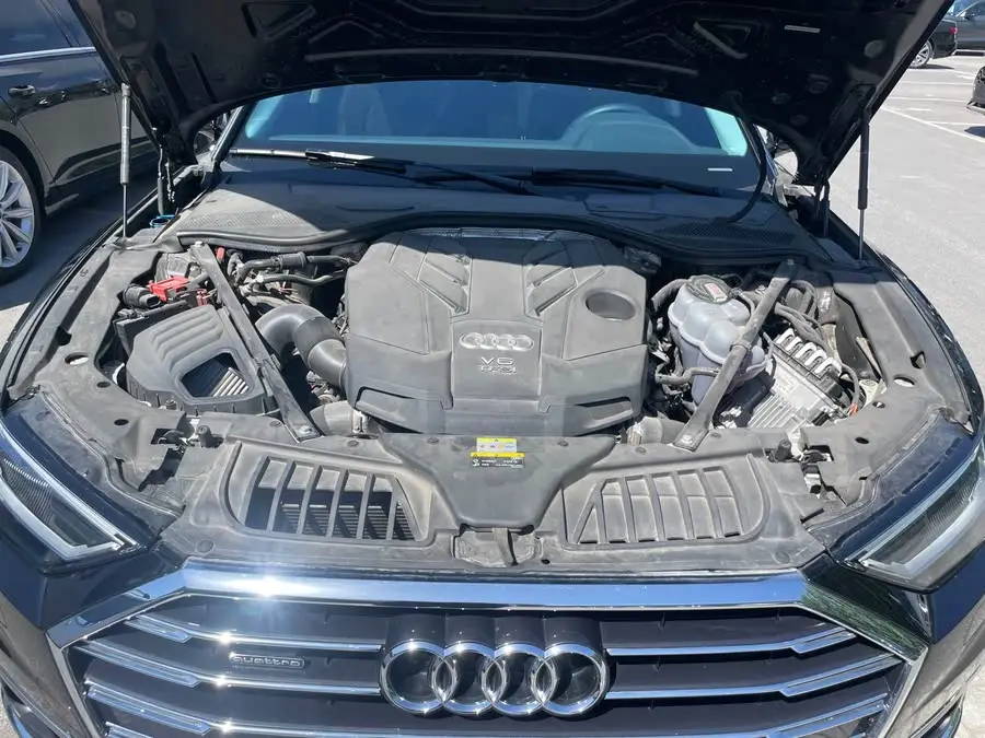 أودي A8 طراز 2022 A8L 50 TFSI كواترو إصدار الراحة