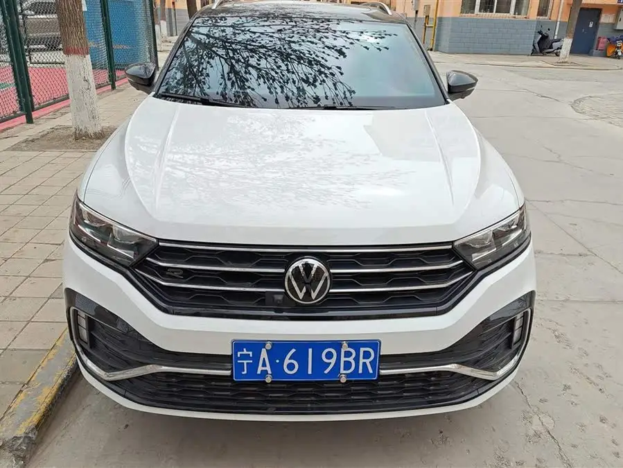 T-ROC 2022 موديل 280 TSI DSG دفع ثنائي R-Line Pro PLUS