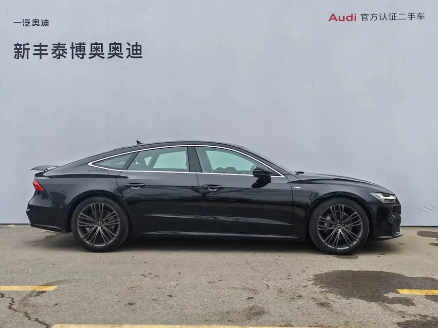 Audi A7 2023 45 TFSI Premium