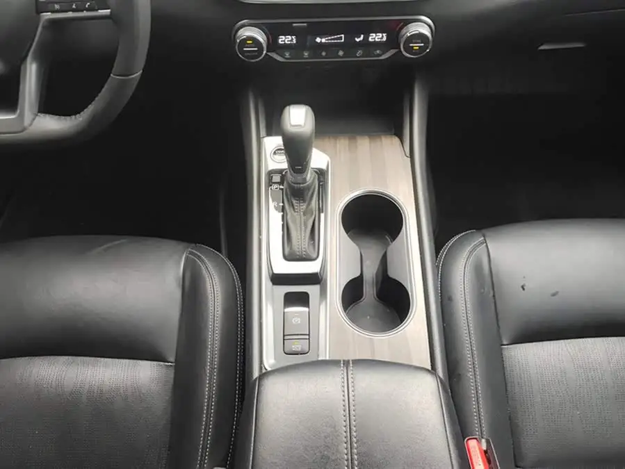 Altima  2021 2.0L XL Comfort Edition