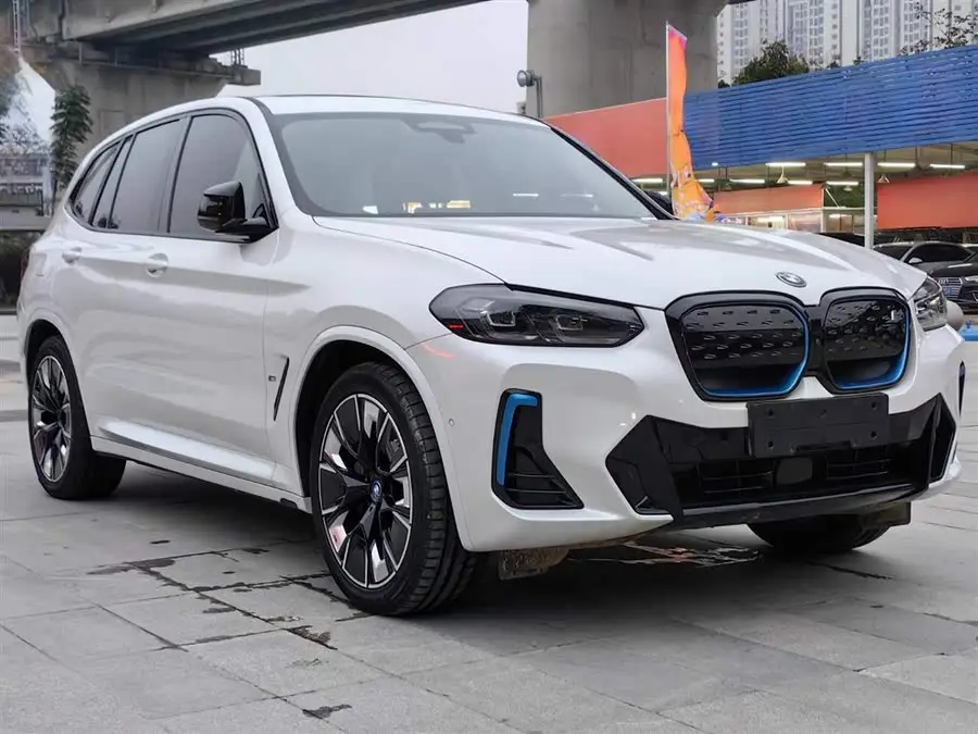 BMW iX3 2022 Model Leader Edition