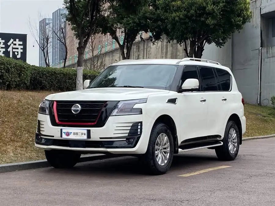 نيسان باترول 2018 4.0 لتر LE