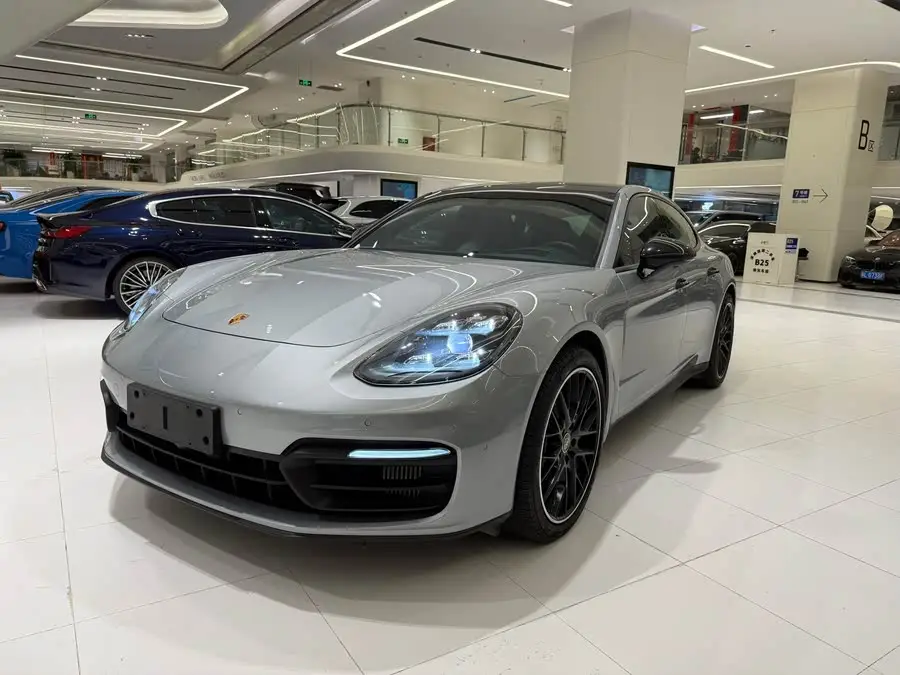 2022 Porsche Panamera 2.9T