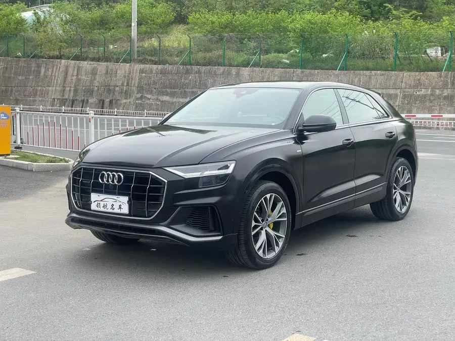 أودي Q8 2019 55 TFSI الطراز الديناميكي الفاخر