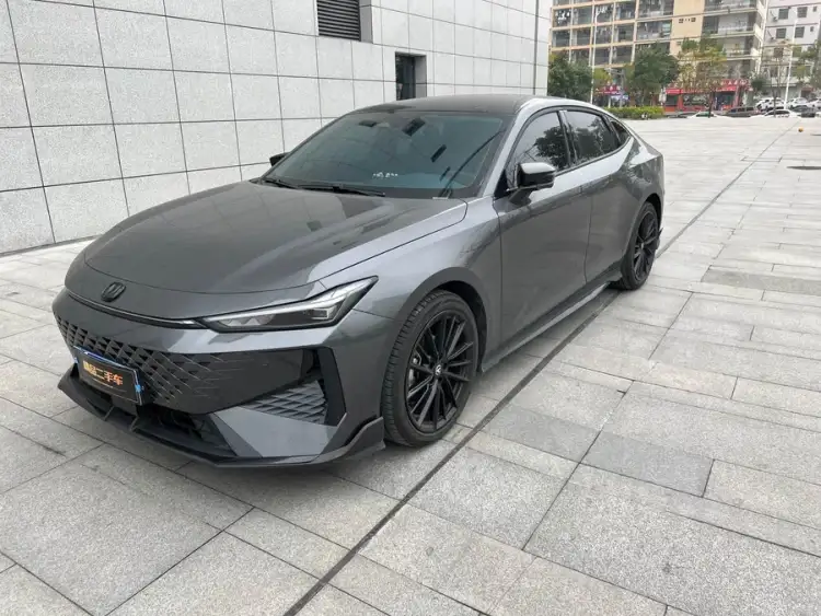 Changan UNI-V 2024 1.5T Premium Sports Model