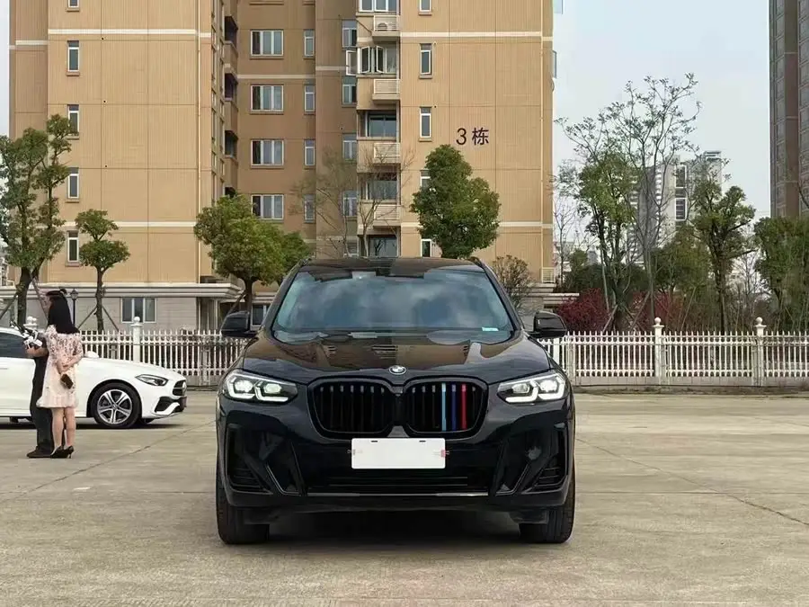 BMW X3 2022 xDrive30i Leading M Night Package