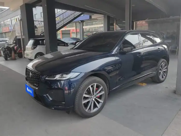 Jaguar F-PACE 2024 P250 R-Dynamic SE