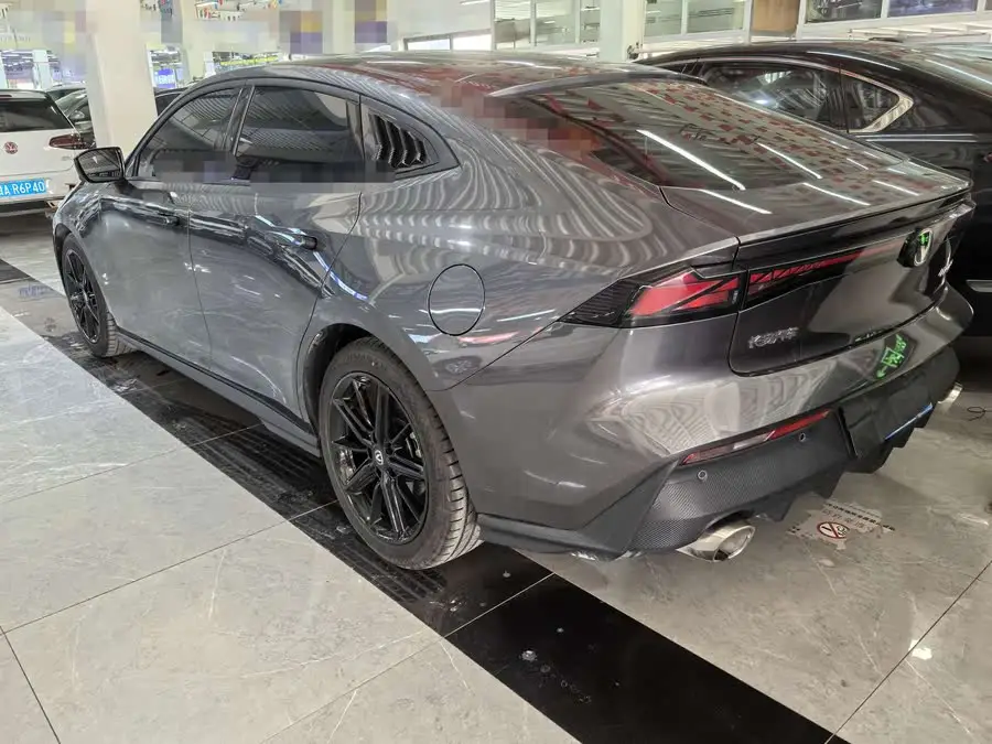 Changan UNI-V 2023 1.5T Premium