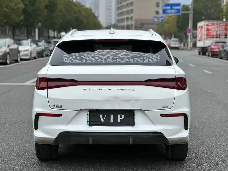 بي واي دي e2 2019 النسخة عالية النطاق