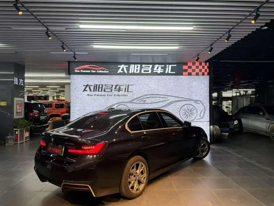 بي إم دبليو i3 2024 eDrive 35 L