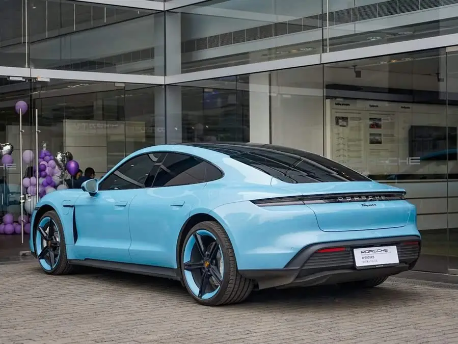 تايكان 2022 طراز تايكان