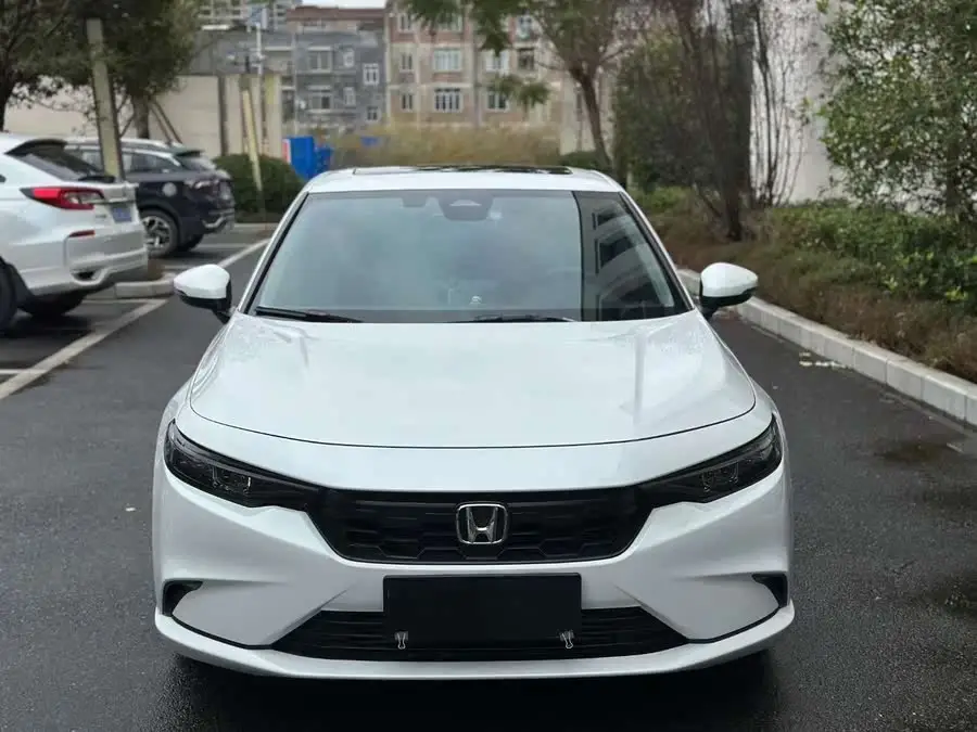 2022 Model 240TURBO CVT Luxury Edition