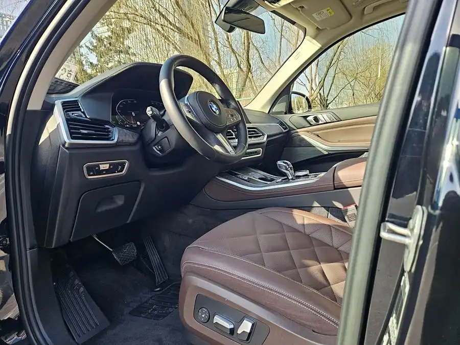 BMW X5 2022 Facelift xDrive 30Li M Sport Package