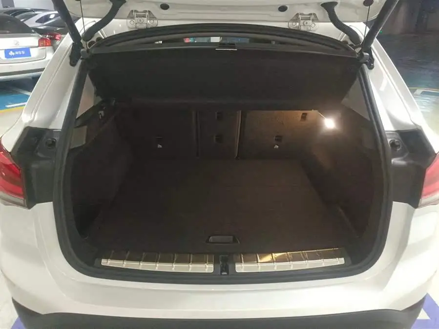 BMW X1 2021 sDrive25Li Leading Edition