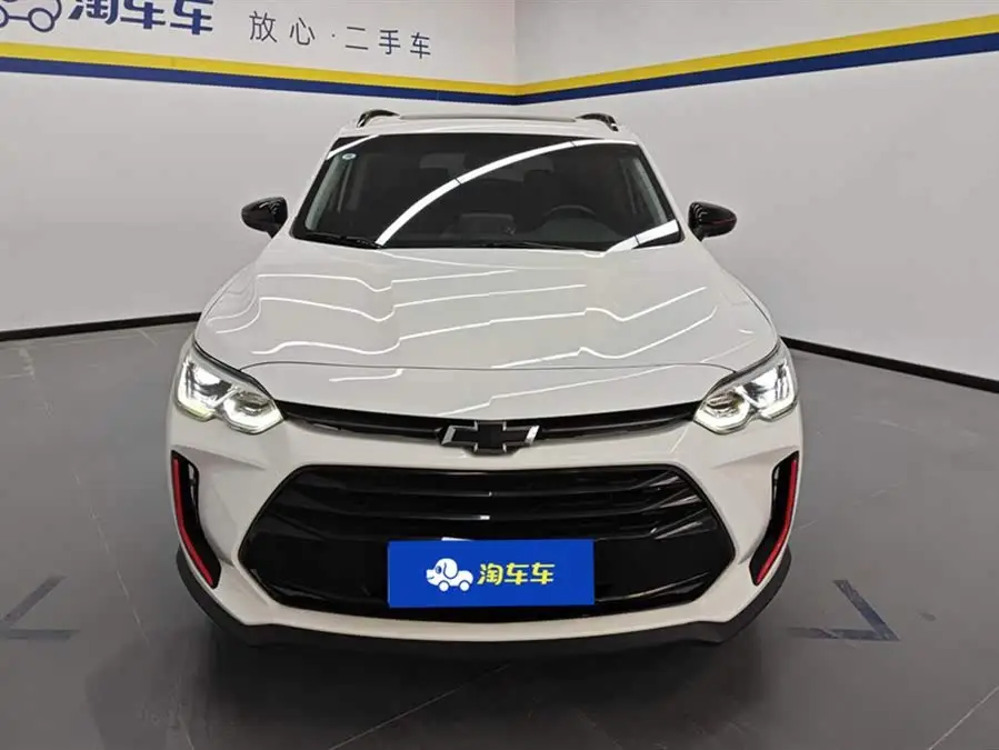 Wuling 2020 Model Light Hybrid Redline 530T Automatic Enjoy Version (5+2 seating)