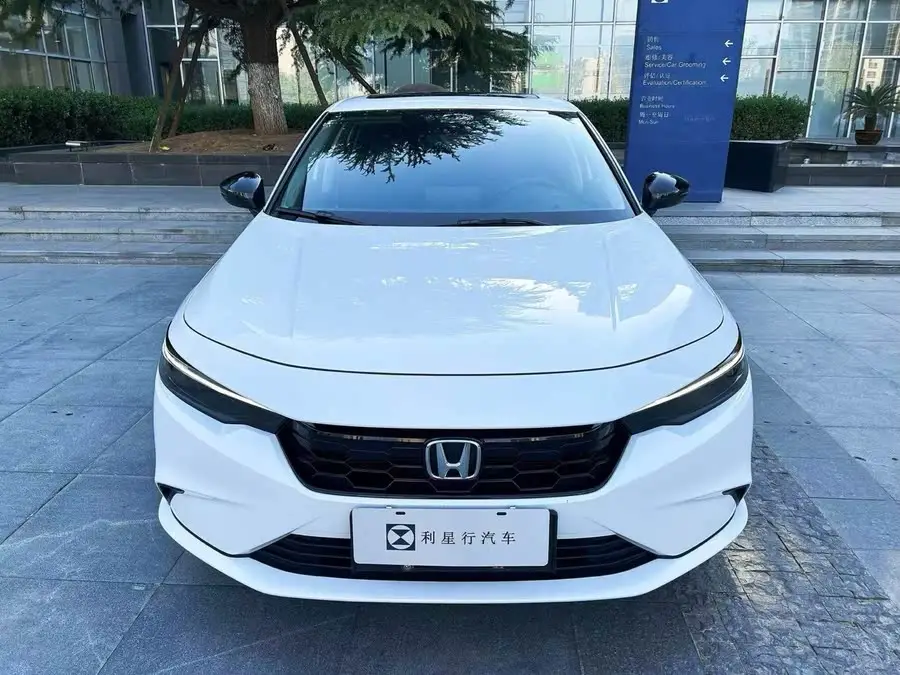 2022 Model 240TURBO CVT Luxury Edition