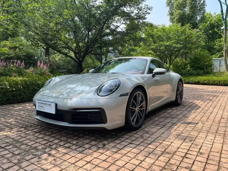 Porsche 911 2023 Carrera 3.0T