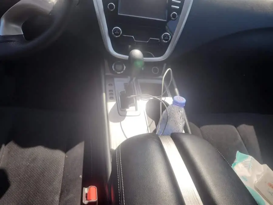 لوولان 2021 الطراز 2.5L XE الإصدار النخبوي ذو الدفع الثنائي