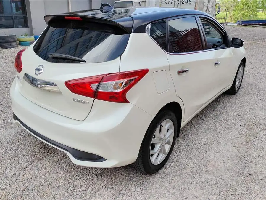 نيسان تييدا 2021 1.6 لتر CVT الذكية