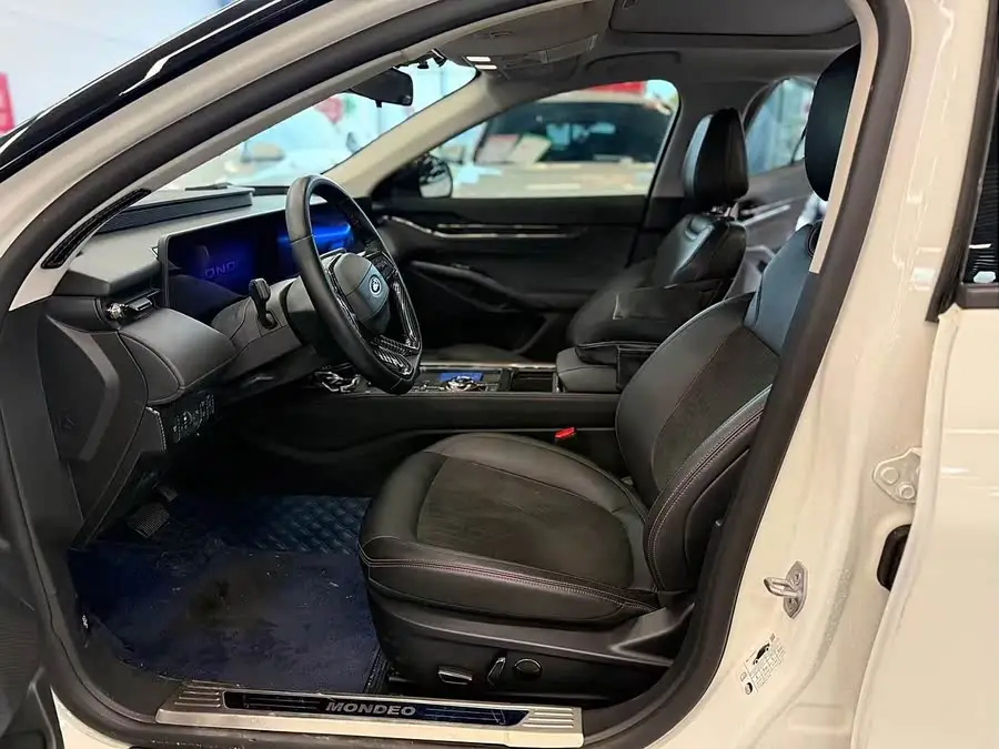 2022 Ford Mondeo EcoBoost 245 Titanium