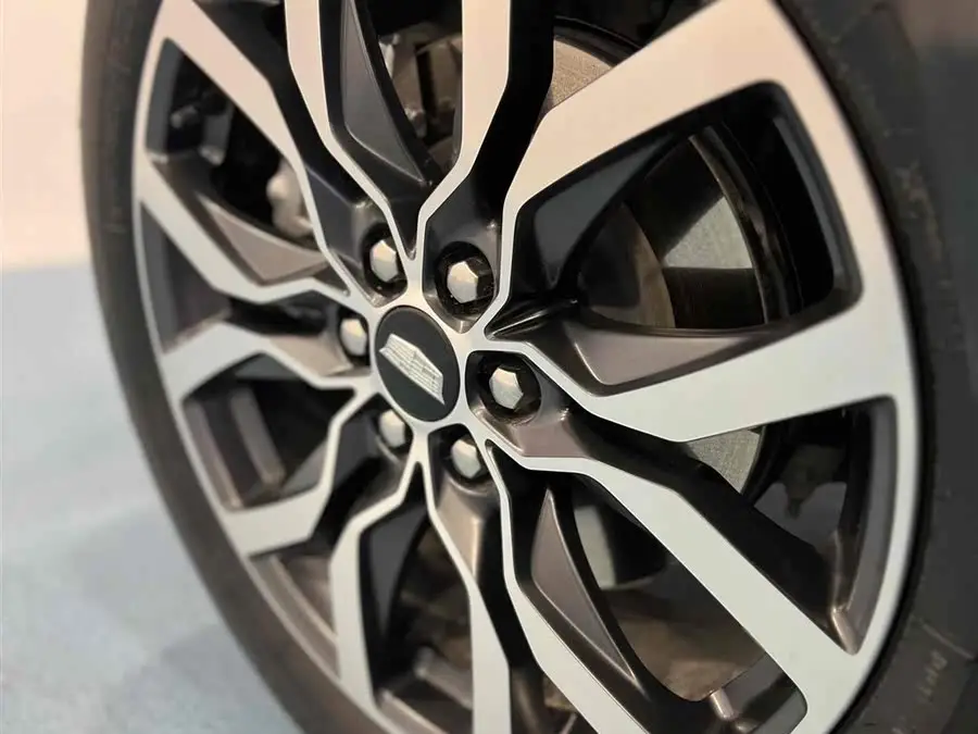 Cadillac XT5 2023 2.0T AWD Premium (Ultimate Edition)