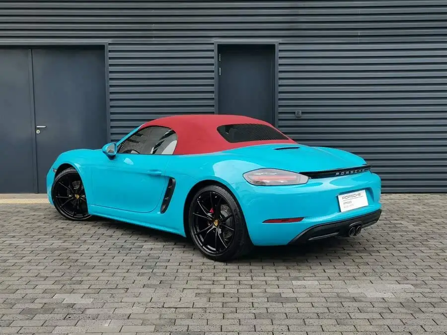 Porsche 718 2020 Model Boxster 2.0T