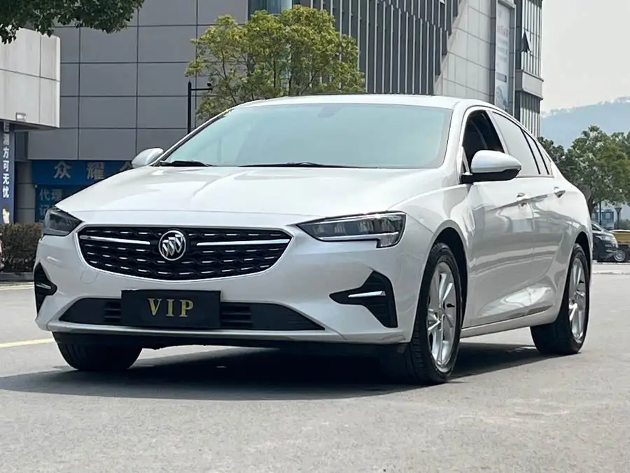 بيوك ريجال 2023 552T النسخة الذكية