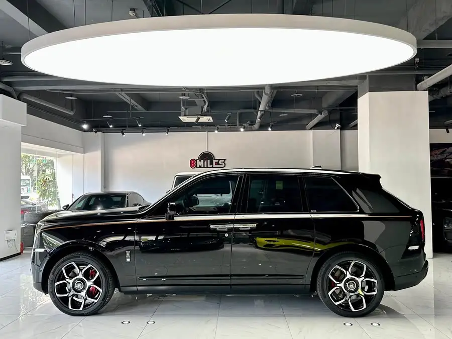 Cullinan 2024 Black Badge