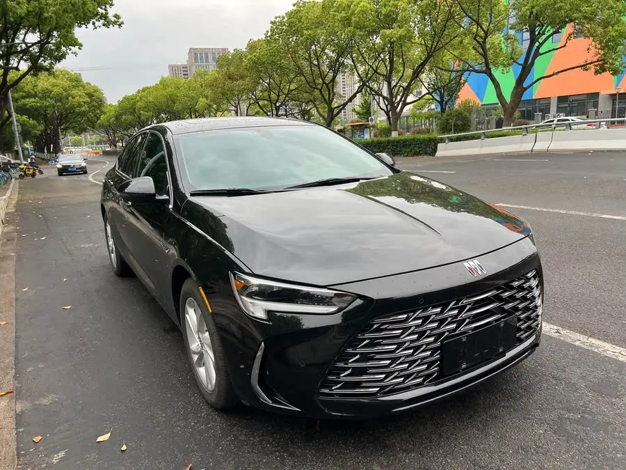 بيوك ريجال 2024 25T سوبر إنجوي