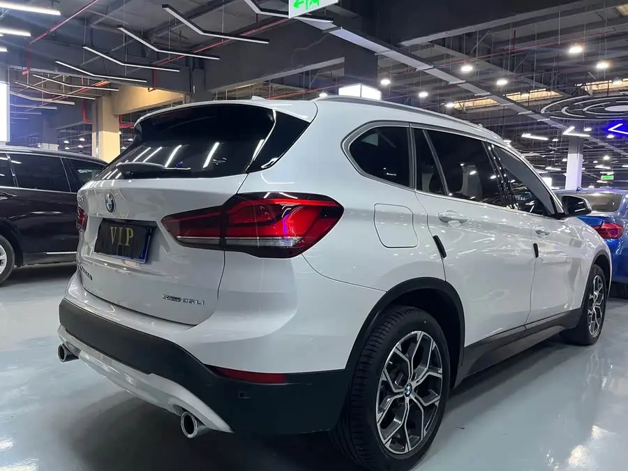 BMW X1 2022 sDrive25Li Leading Edition