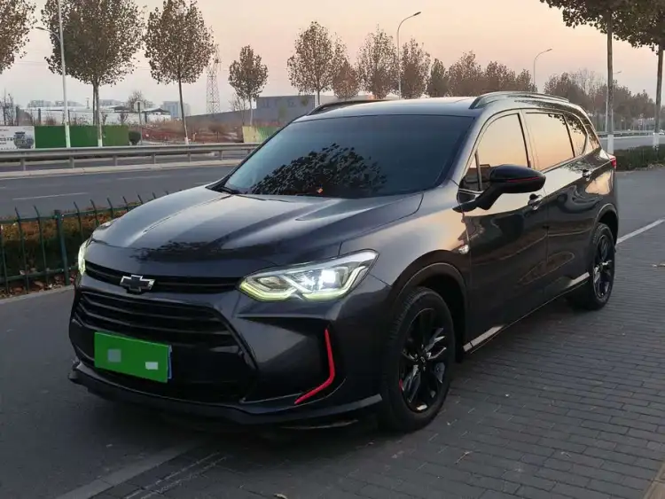 2020 Wuling Hongguang Plus Light Hybrid Redline 530T Automatic Enjoy Edition (5+2)