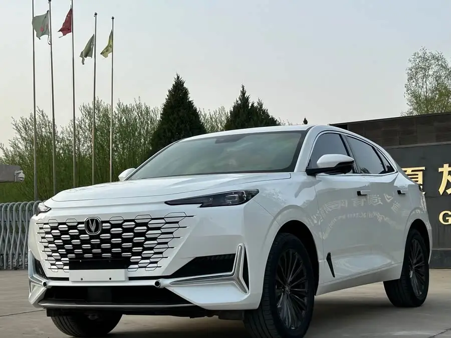 تشانغان UNI-K 2021 2.0T التميز