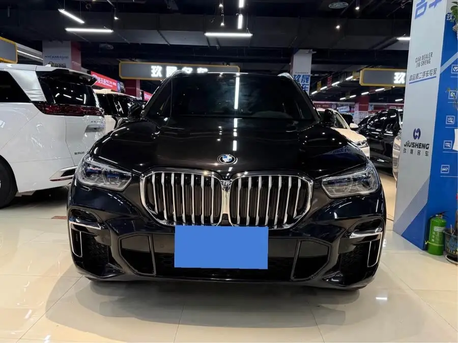 BMW X5 2022 Facelift xDrive 40Li M Sport Package