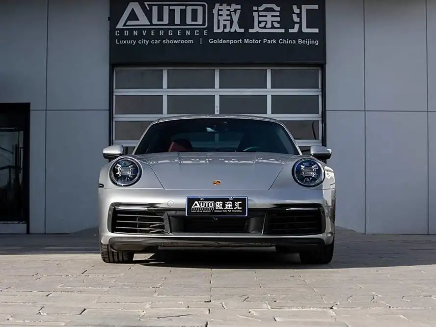 Porsche 911 2022 Carrera 3.0T